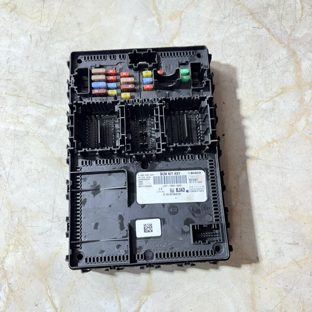 FORD FIESTA MK8 BCM BODY CONTROL COMFORT MODULE LU5T-15604-BJAD 1.0 PETROL 2021