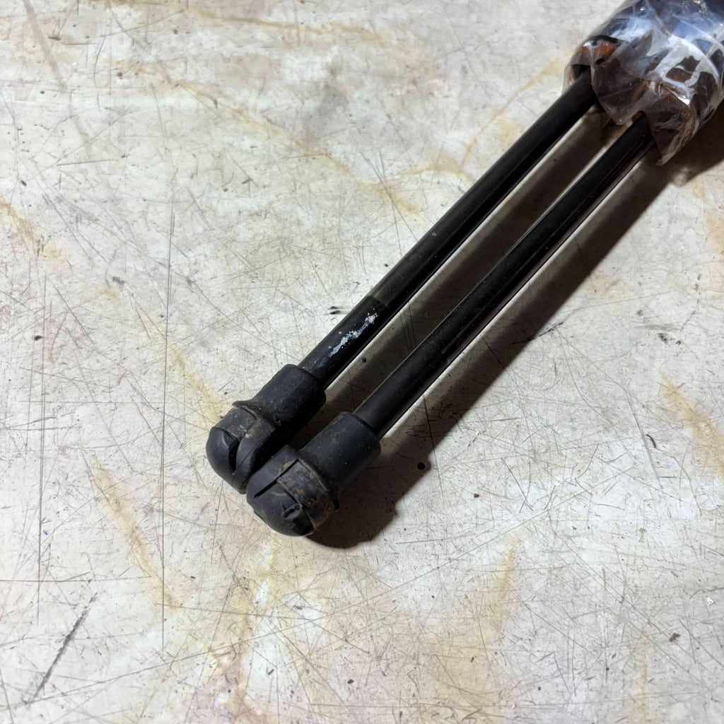 2x Gas Spring Bonnet Hood Damper BMW COMPACT 2003 51238202688