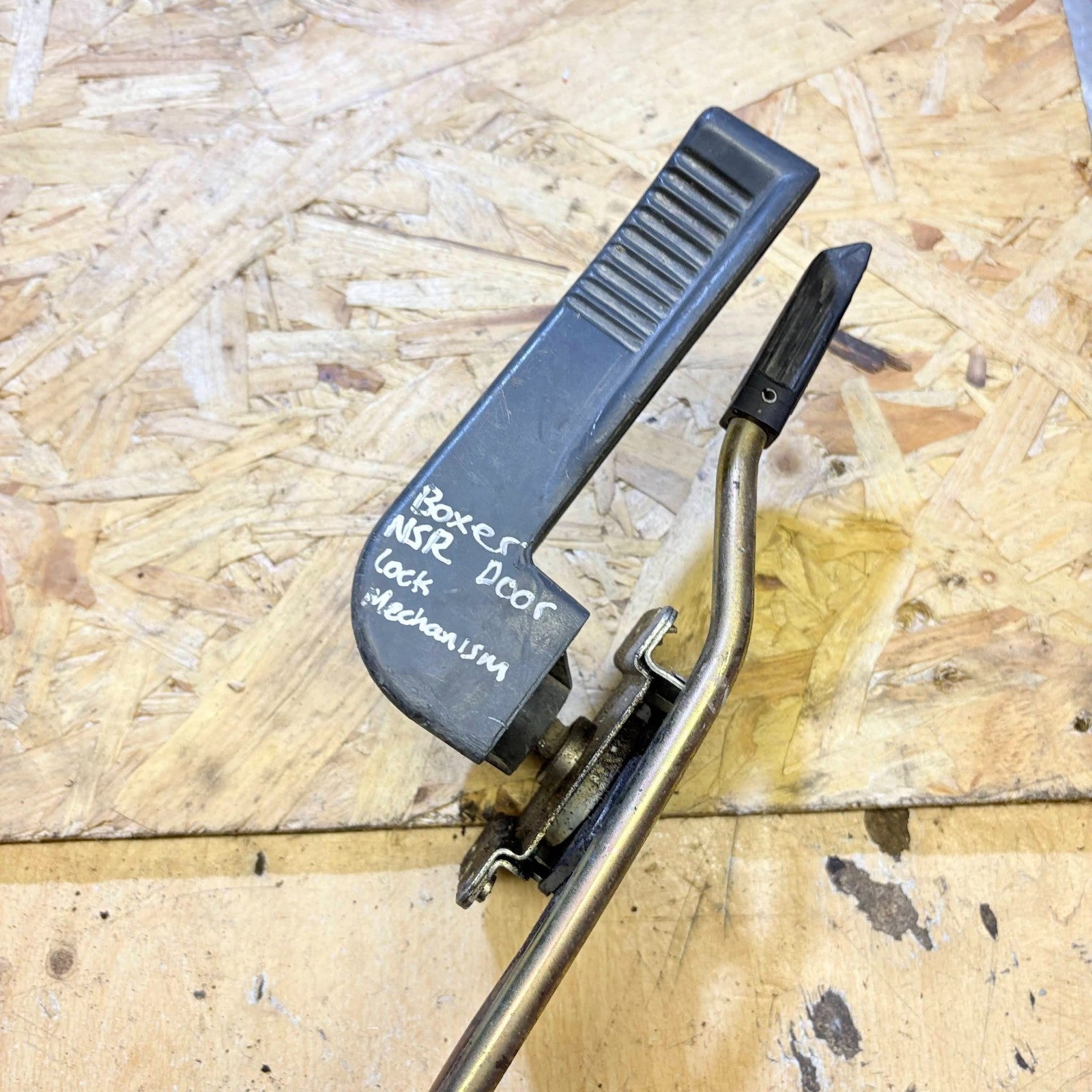 Peugeot BOXER N/S FRONT DOOR LOCK MECHANISM
