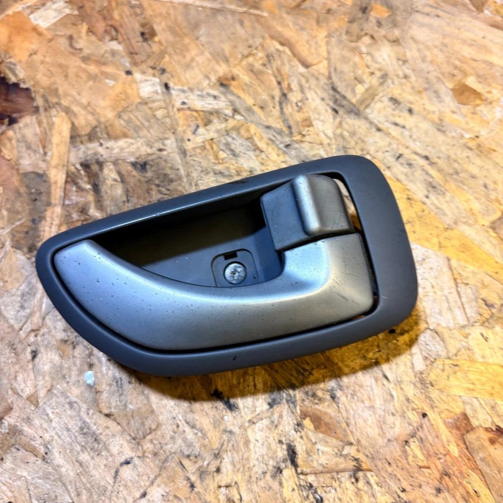 HYUNDAI TERRACAN 2004 RIGHT REAR DRIVER SIDE INNER DOOR HANDLE