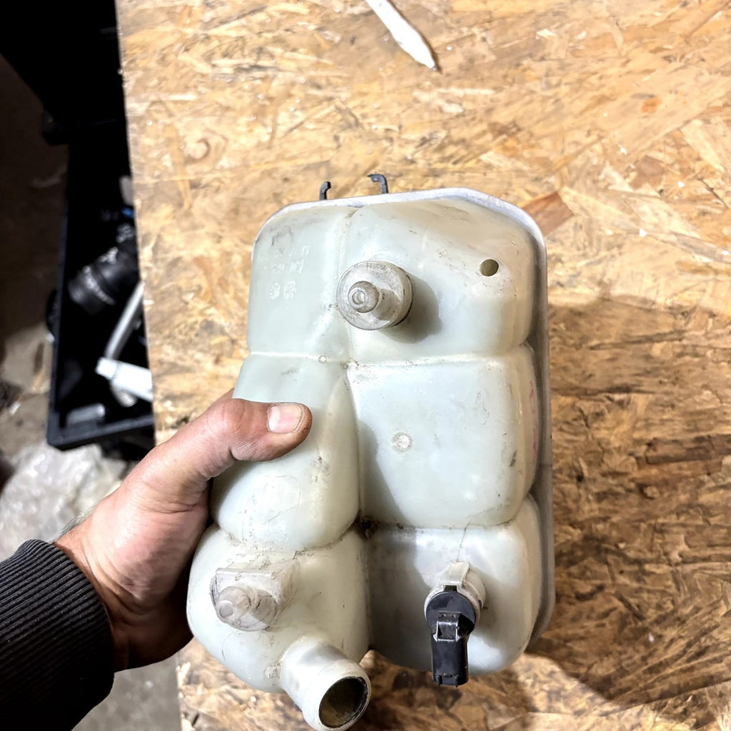 MERCEDES-BENZ E CLS Class W211 W219 Coolant Expansion Tank A2115000049 2006