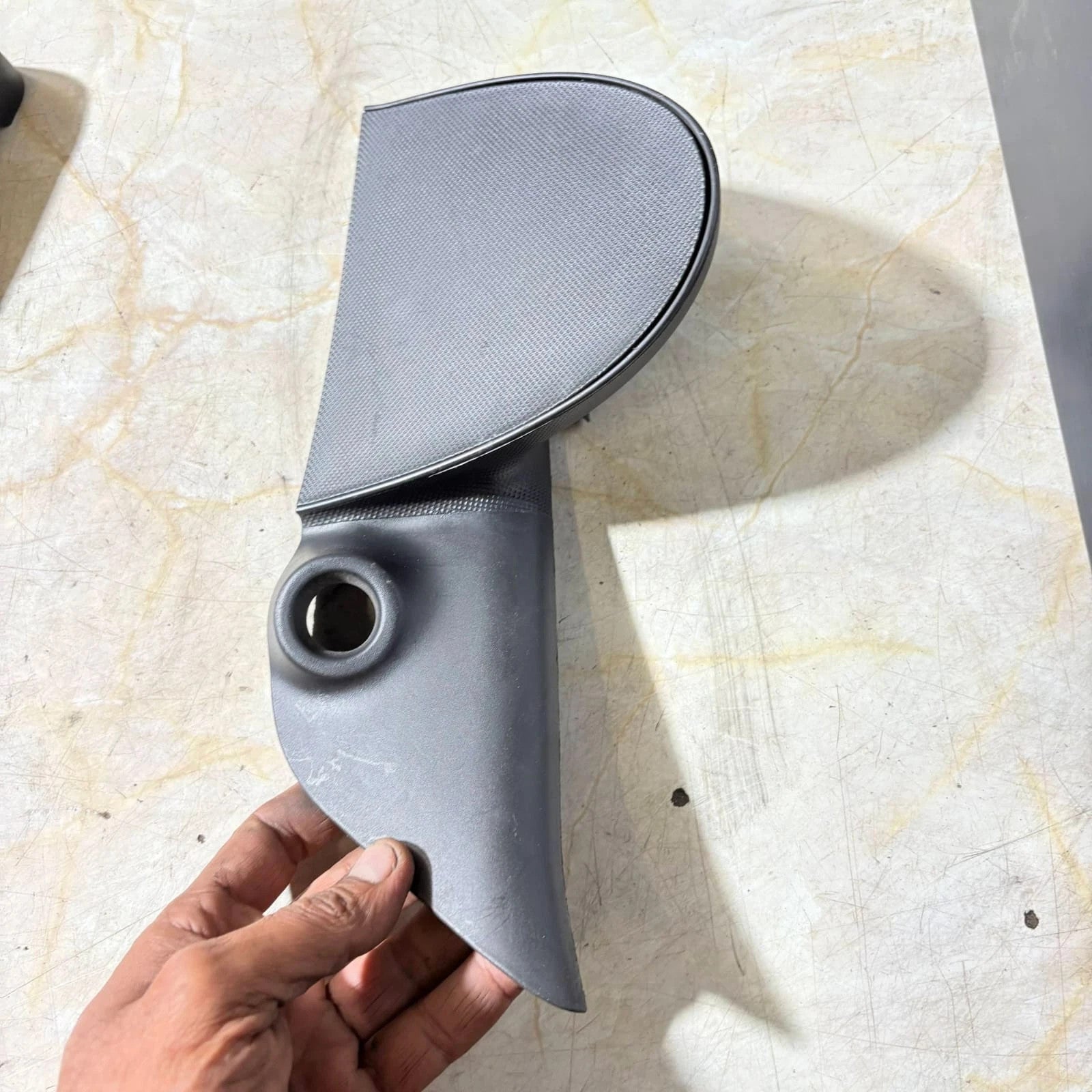 Citroen C1 Peugeot 107 Toyota Aygo Passenger Left Mirror Trim 67492-0H010 05-14