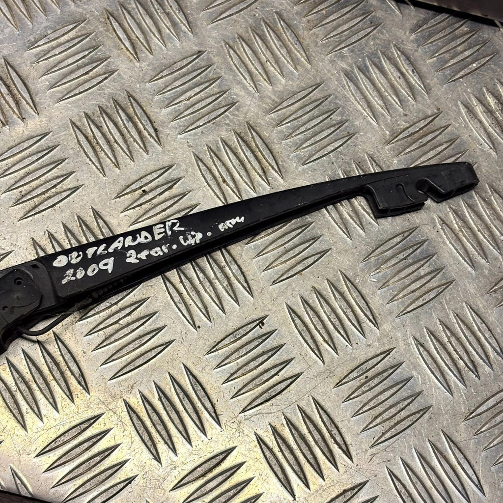 MITSUBISHI OUTLANDER 2006-2012 REAR WIPER ARM