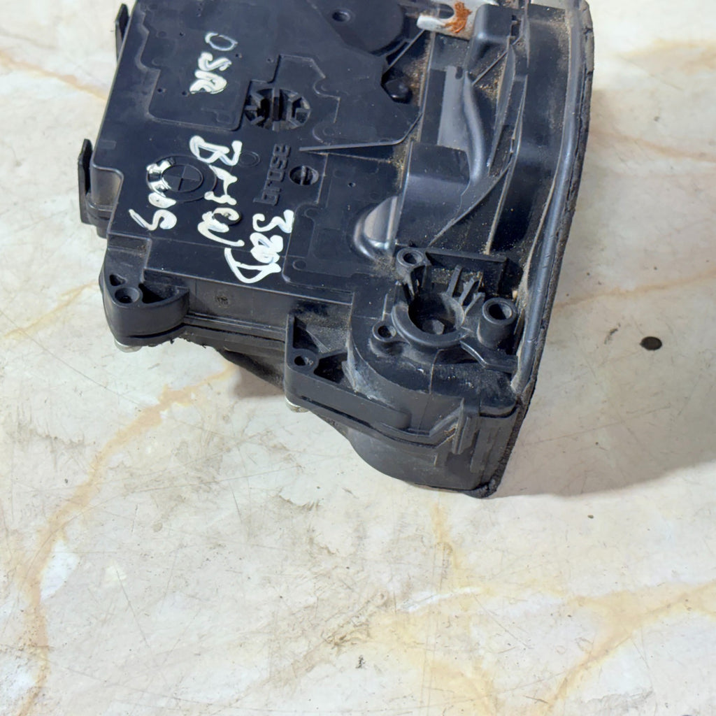 BMW 3 SERIES 320D 2005 REAR RIGHT DRIVER SIDE DOOR LOCK 7060296