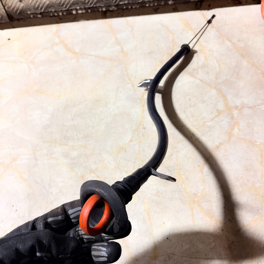 SKODA VRS Engine Oil Level Dipstick Guide Tube 2005-2012