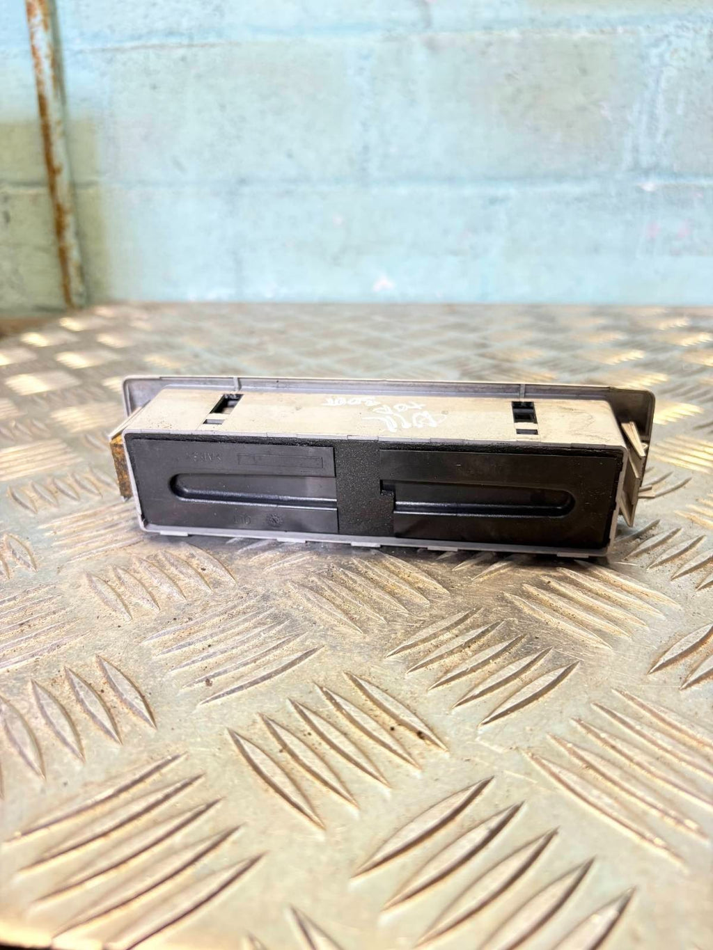 2006 VW SHARAN AIR VENT 7D0820951A