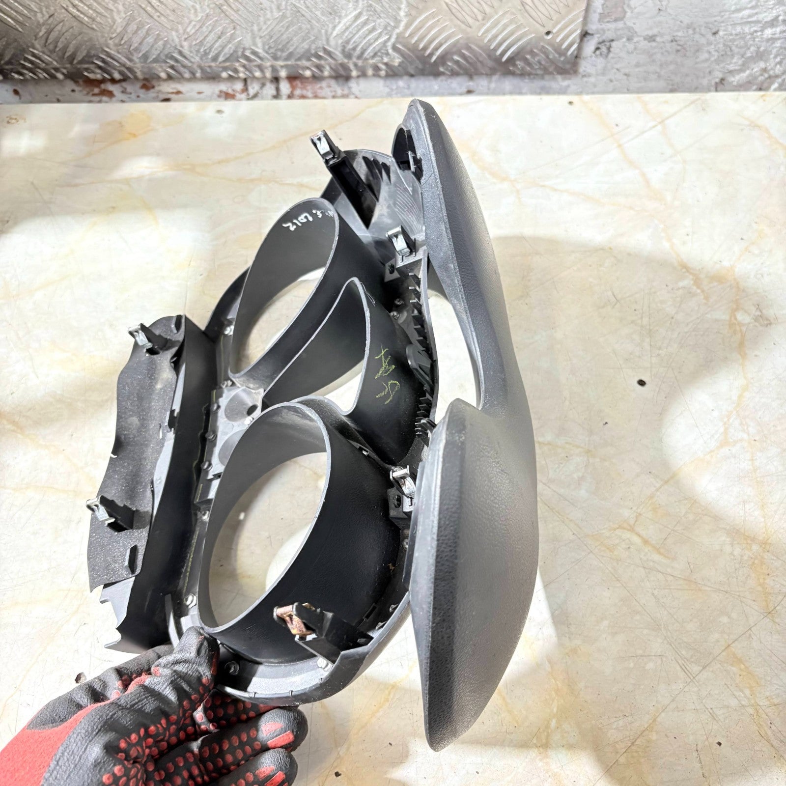 Nissan Juke Mk1 2010?2019 Speedometer Instrument Cluster Surround Panel