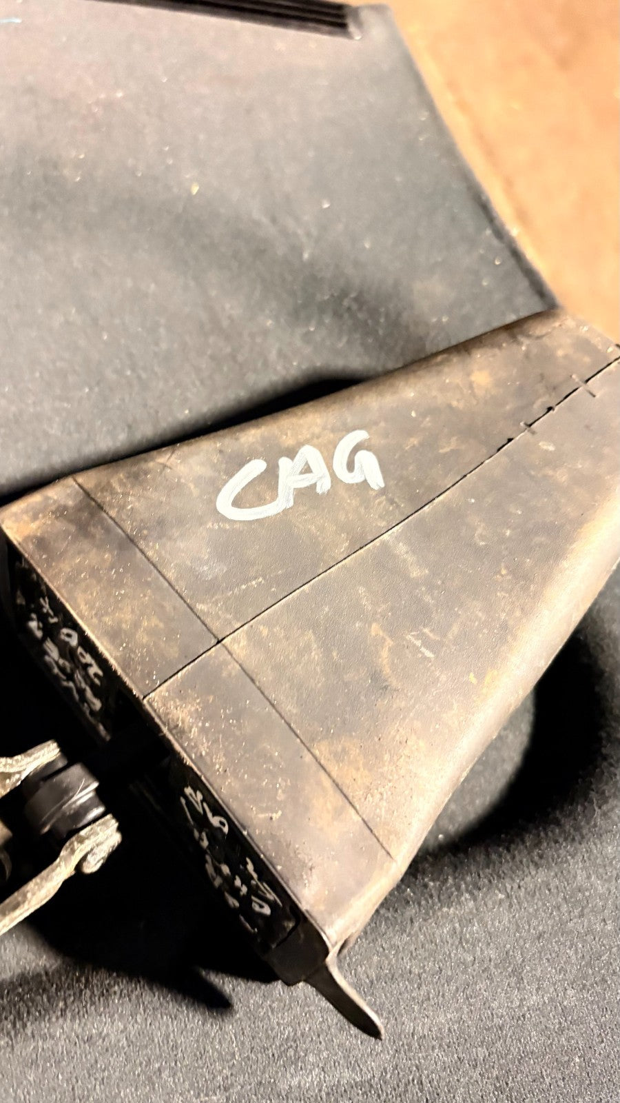 2004 TOYOTA RAV4 GLOVE BOX 55550-42030