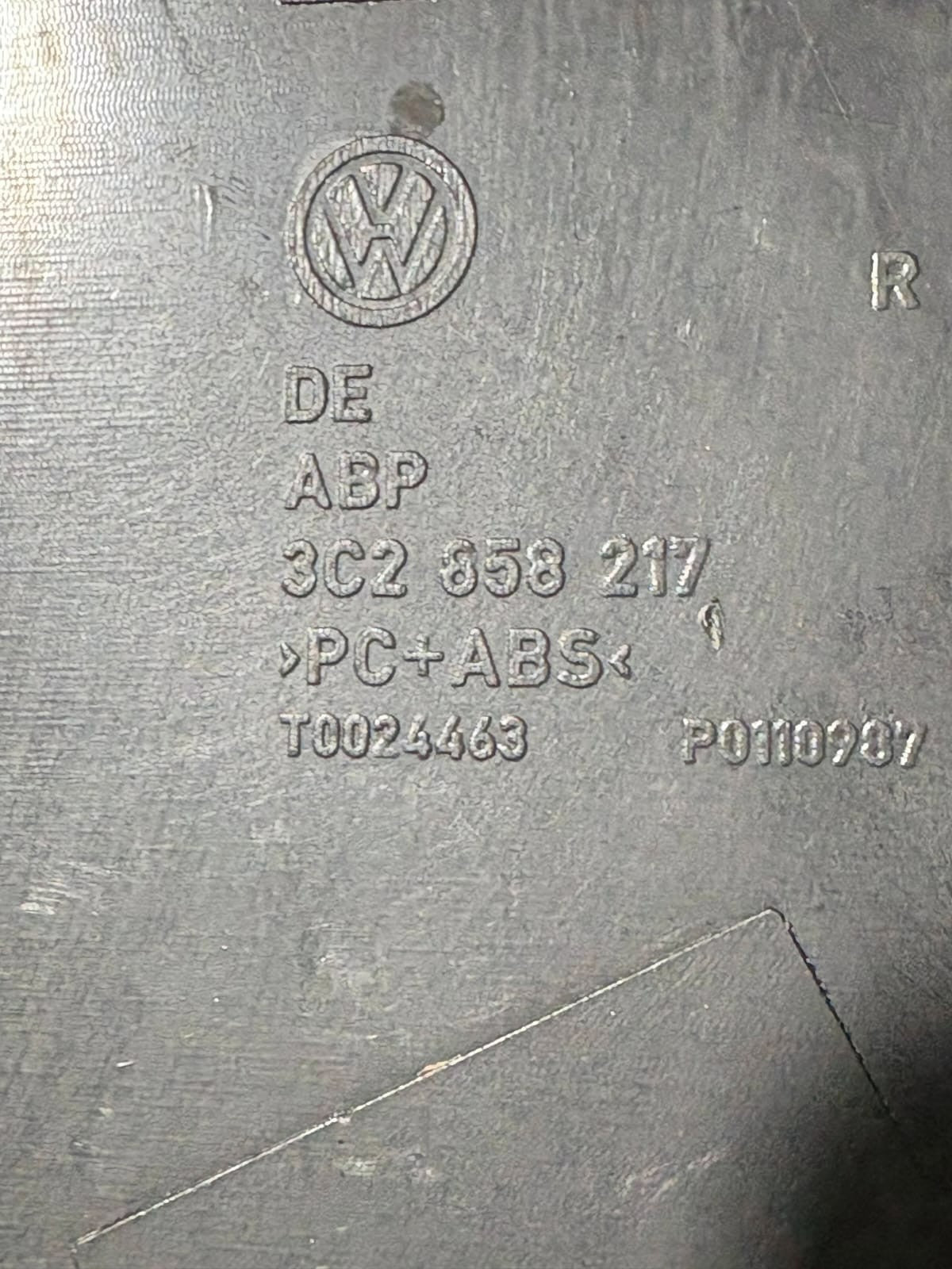 Volkswagen Passat 2008 Interior Trim 3C2858217, T0024463 #530143-48
