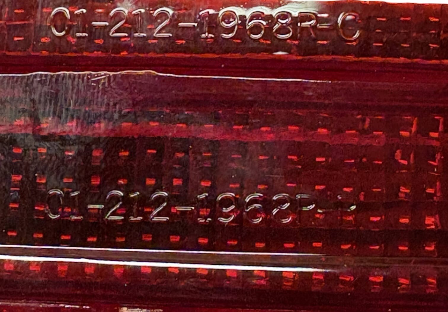 REAR LIGHT TAIL LIGHT RIGHT DEPO 212-1951R-A I NEW OE REPLACEMENT
