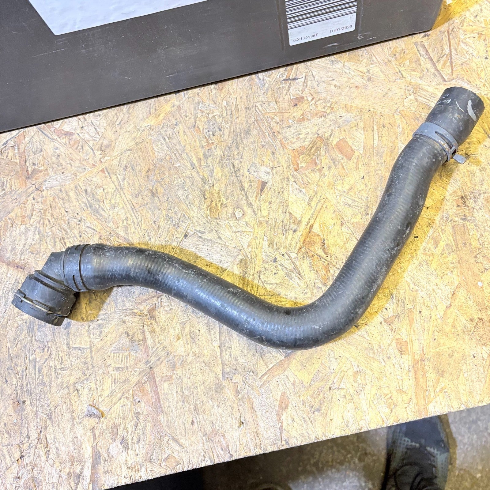 VW Beetle Top Water Coolant Hose Pipe Genione 122101AN