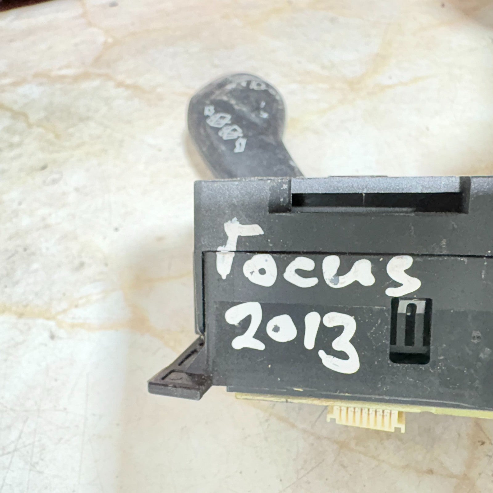 Ford Focus Mk3 Steering Column Wiper Stalk Switch CV6T-17A553-BD 2010-2018