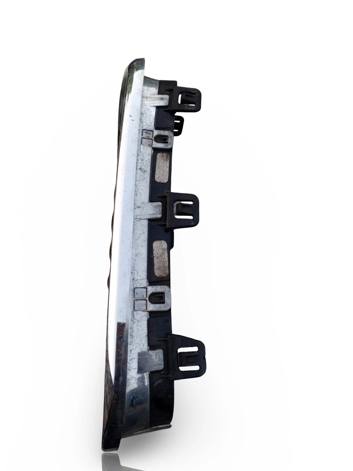 BMW 1 E81 E87 2007 Front bumper upper radiator grill 7166440 LIQ3209