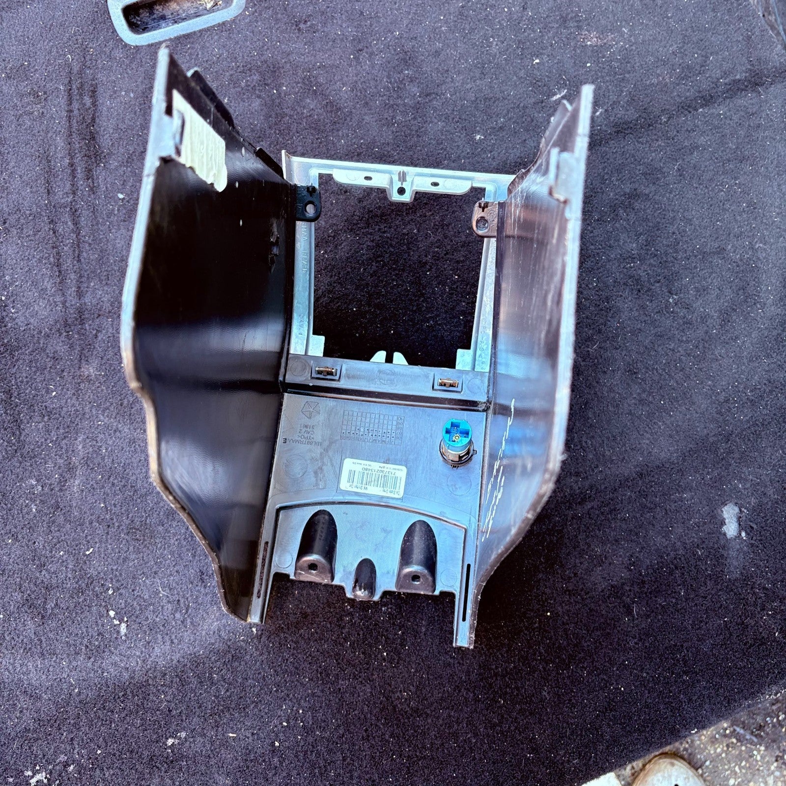 JEEP Liberty KJ 02-07 Center Console Rear Trim Air Vent Bezel BL89TRMAA