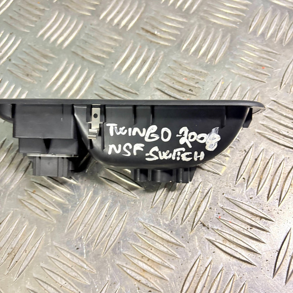 Renault Twingo 07-12 Electric Window Switch Front Left Side 8200356517B