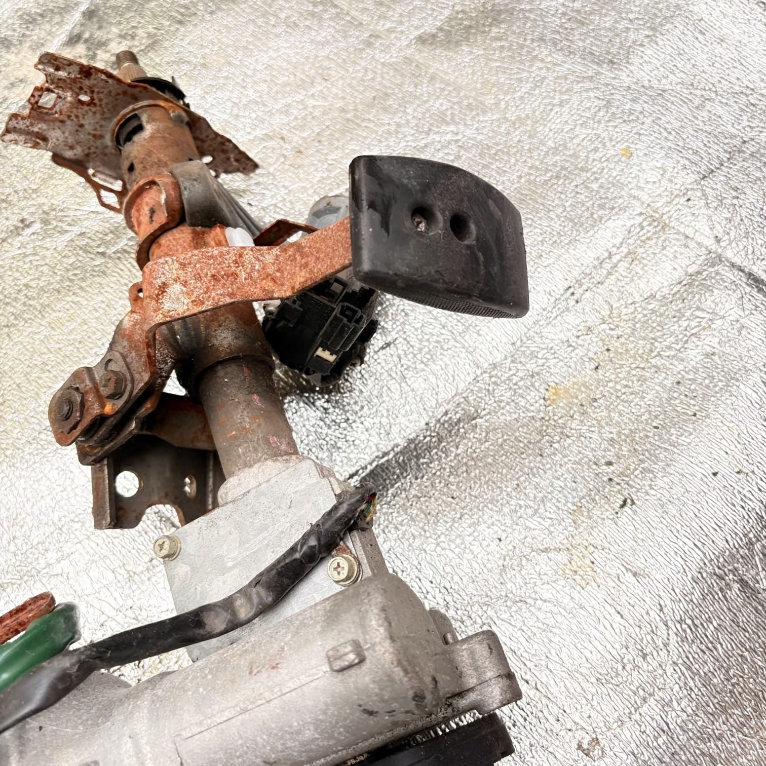 Toyota Corolla 02-07 E12 E120 E130 EPS Steering Column PT22BD0008P 45200-02170