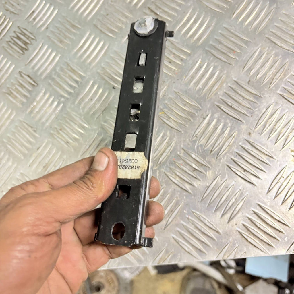Fiat Doblo MK2 Driver Front Door Lock Actuator 2009-2015 518282830