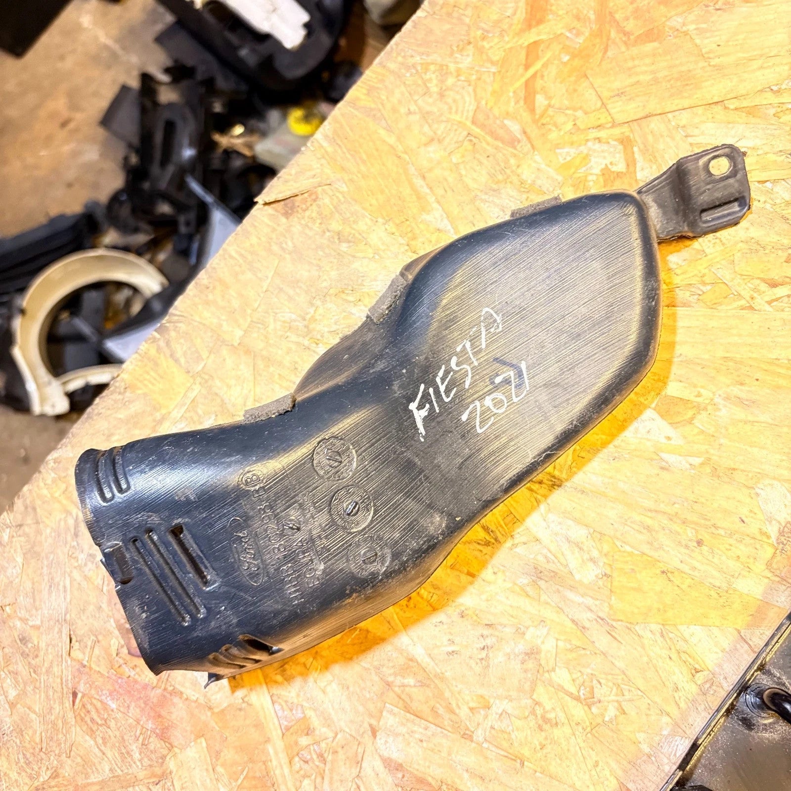 Ford Fiesta 2012 Heater Outlet Right Duct H1BB180298BB