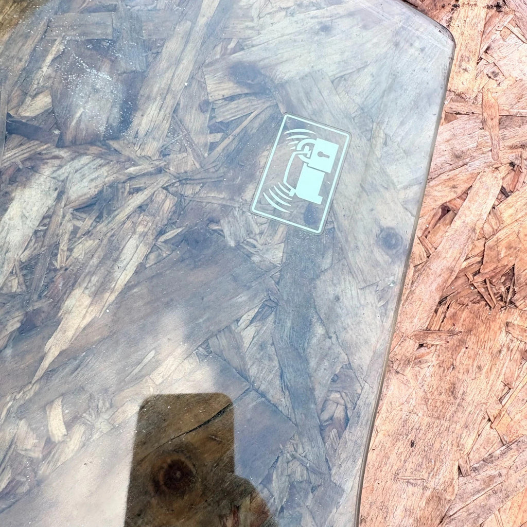 HONDA ACCORD Front Left Passenger Door Window Glass 2005