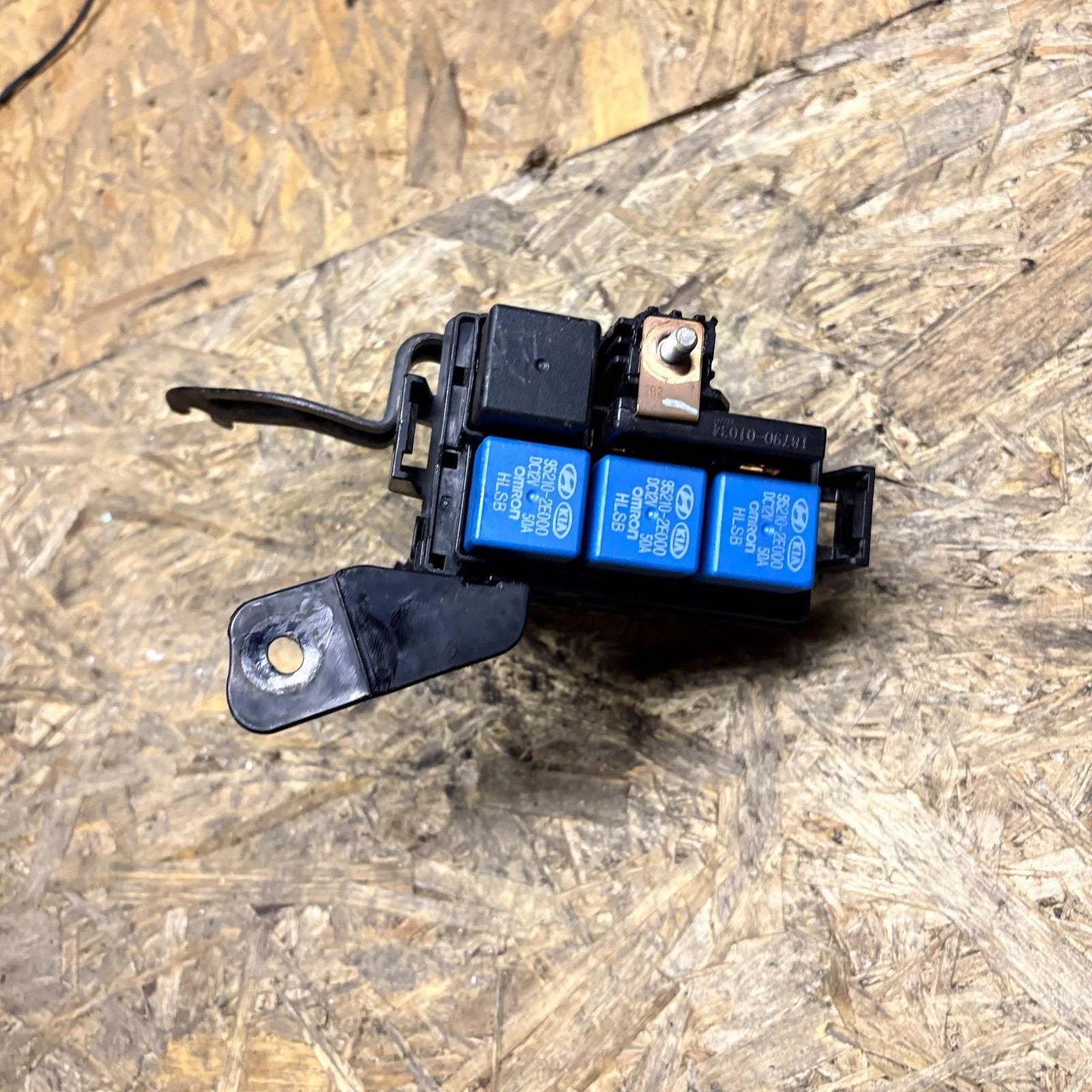 Kia Rio MK3 2011-2017 Engine Bay Fuse Relay Box Multi Fuse 18790-01034