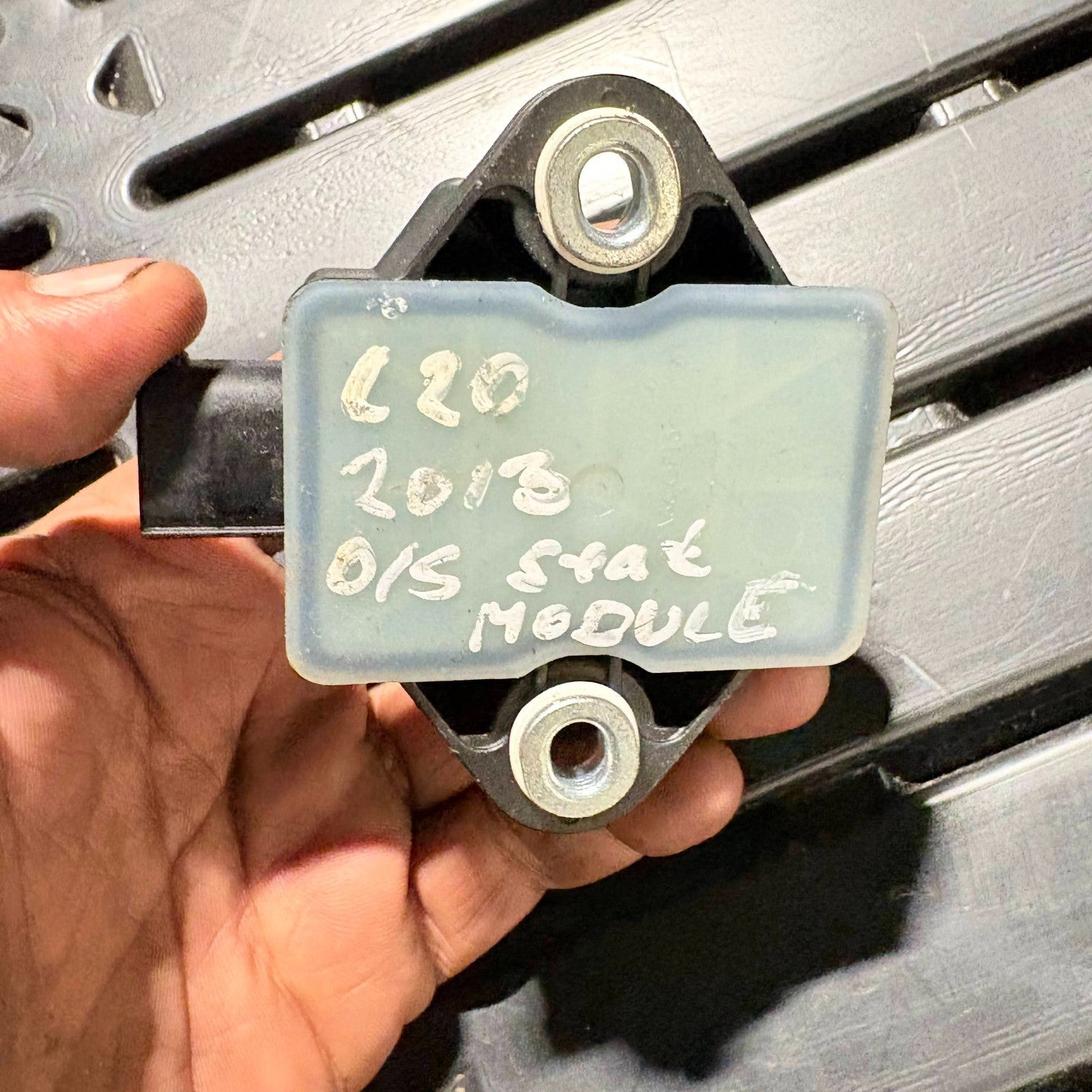 Hyundai i20 MK1 2008-2014 Yaw Rate Sensor ESP 95690-2B100