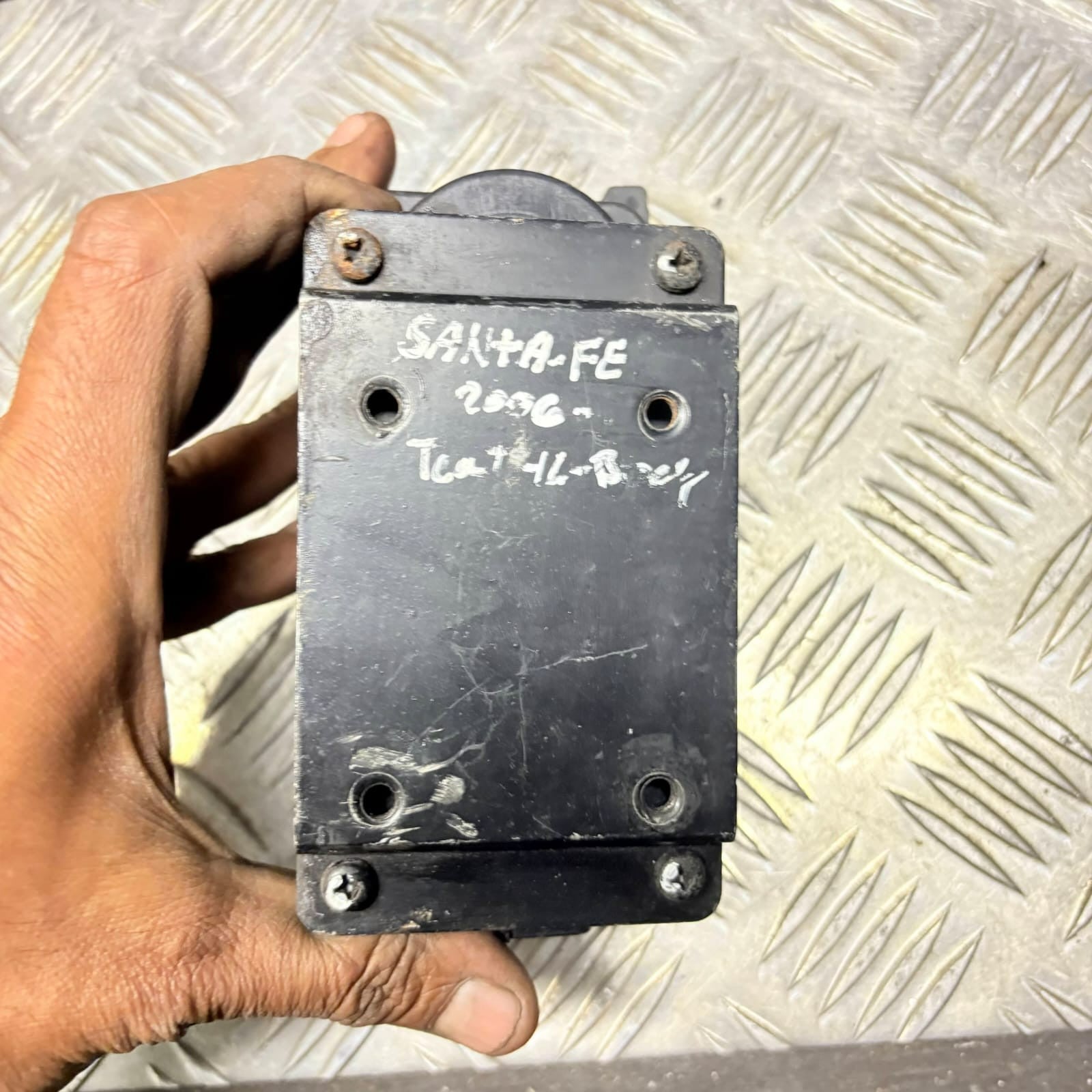Hyundai Santa Fe 2000-2006 Cruise Control Module 96410-26200 G6T23376M1