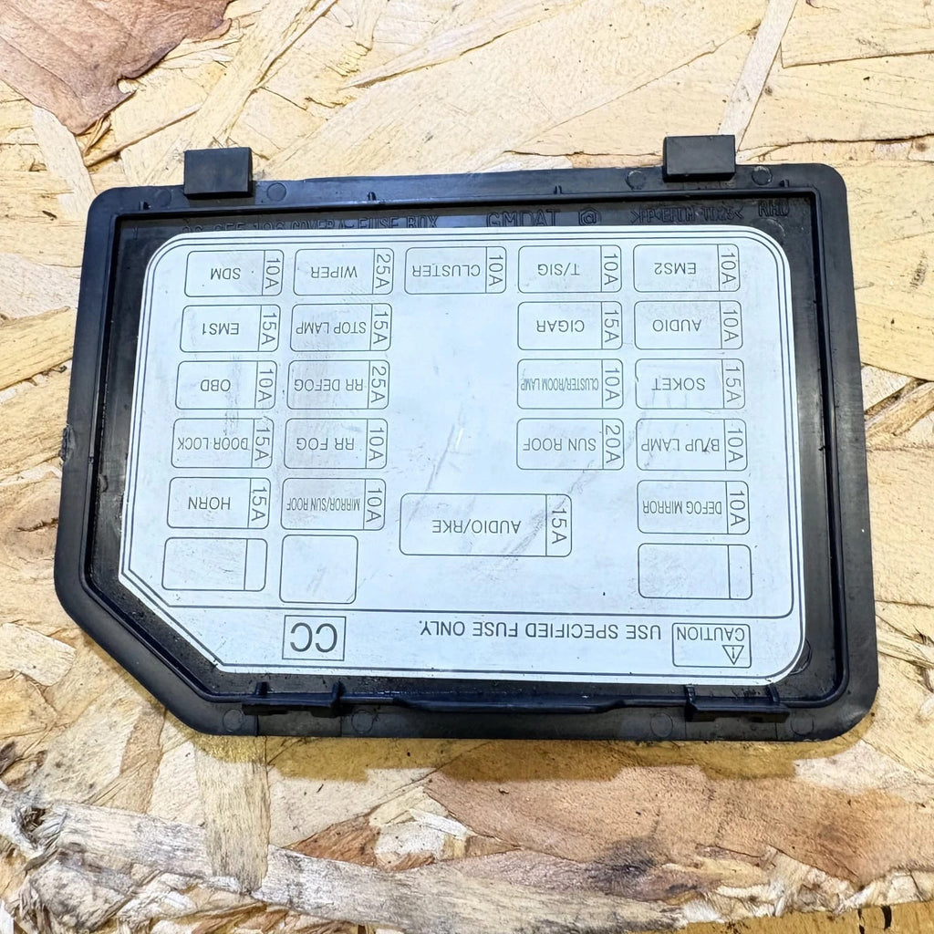 Chevrolet Aveo 2009-2011 Dash Fuse Box Cover Lid 96655192 Interior Panel