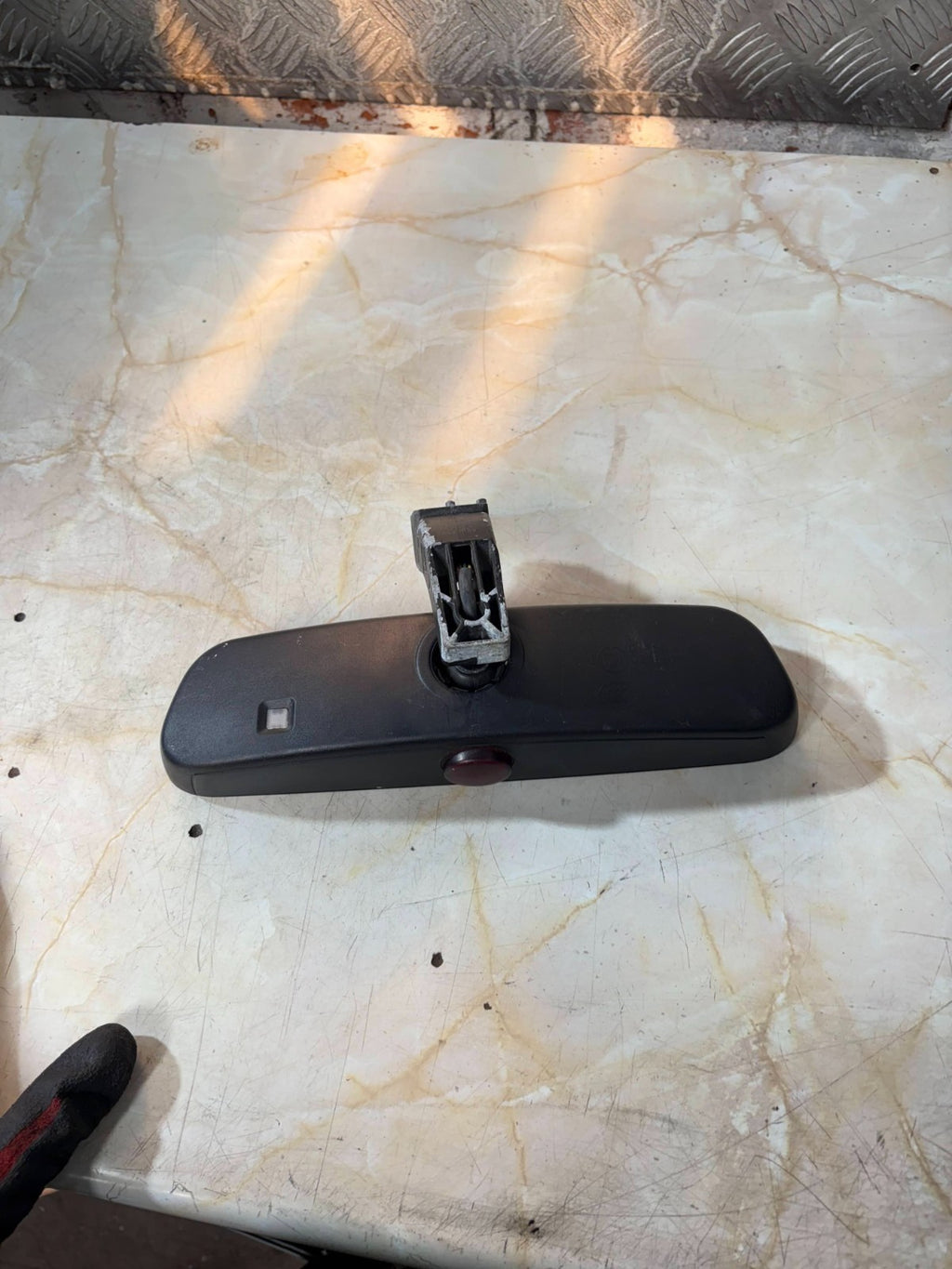 BMW 3 SERIES 318 2011-2018 AUTO DIMMING REAR VIEW MIRROR 913445902