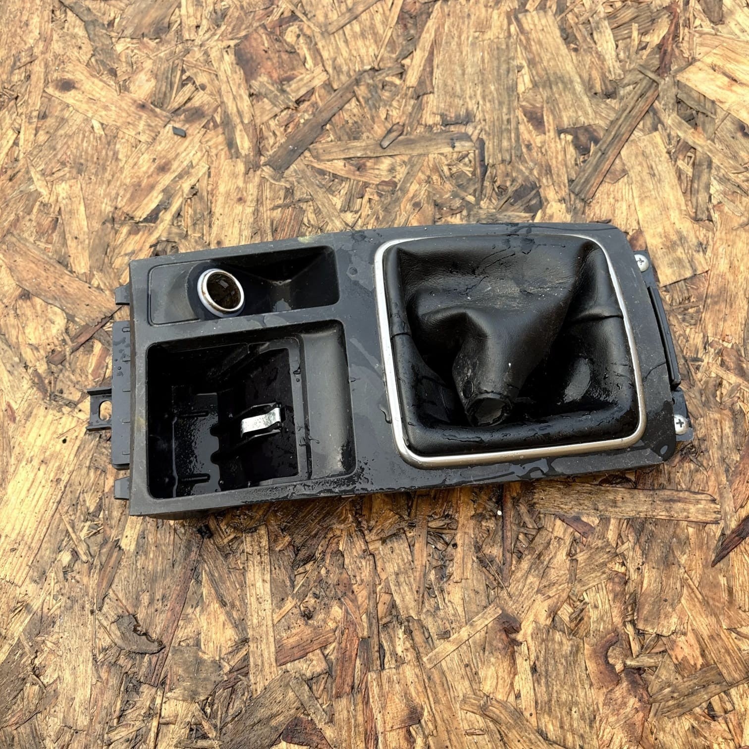 Mitsubishi Lancer X 2007-2017 Gear Gaiter Shifter Surround 8015A042ZZ 7600A006ZZ