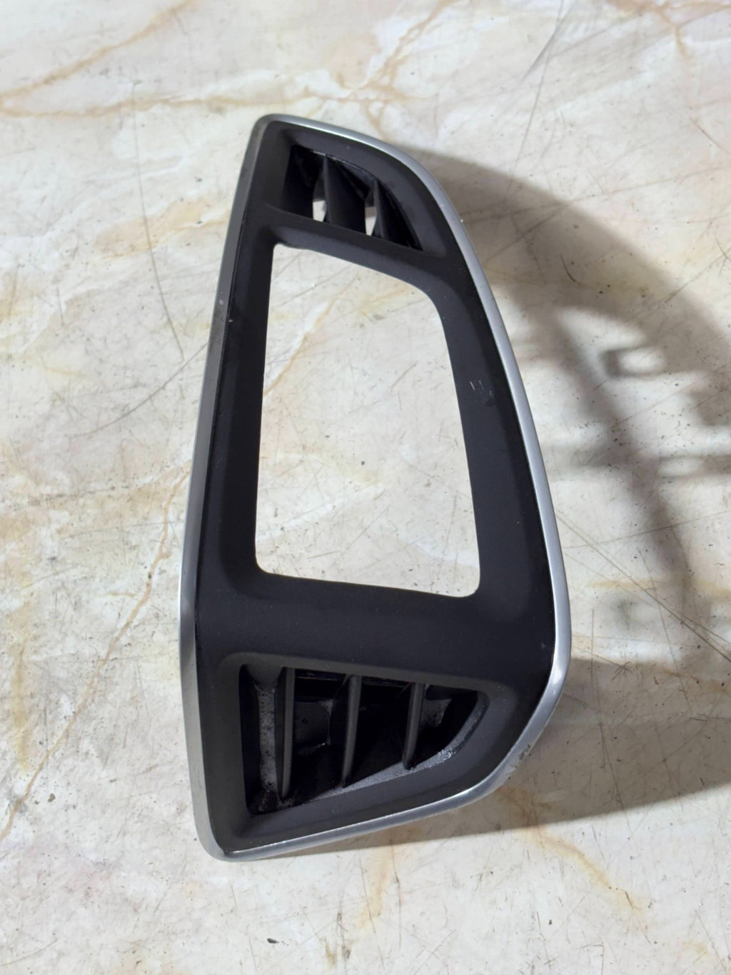 For 2014 FORD FOCUS MK3 LEFT AIR vent TRIM PASSENGER SIDE