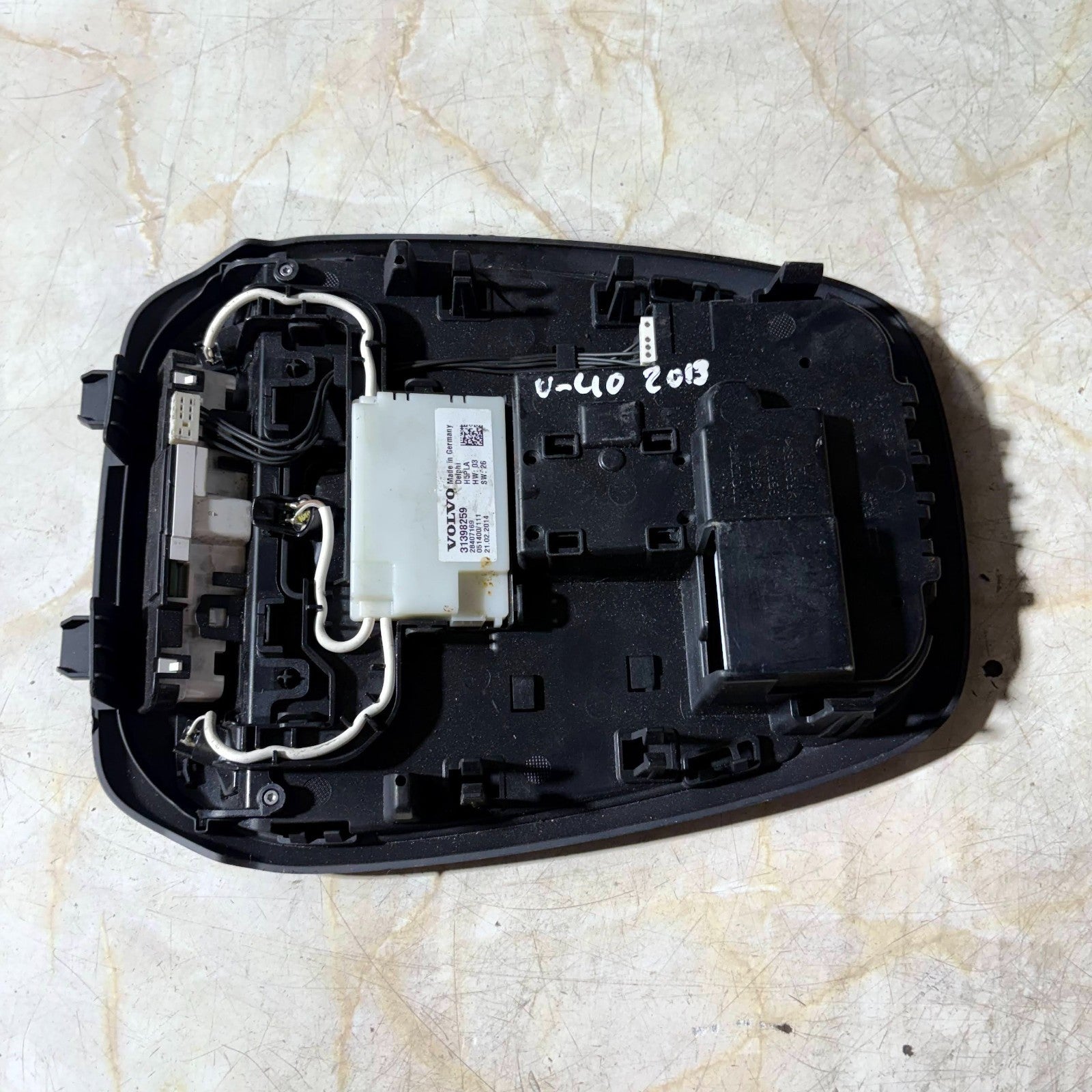 31398259 Volvo V40 5 Door 2012-2019 Front Headliner Roof Reading Light Panel