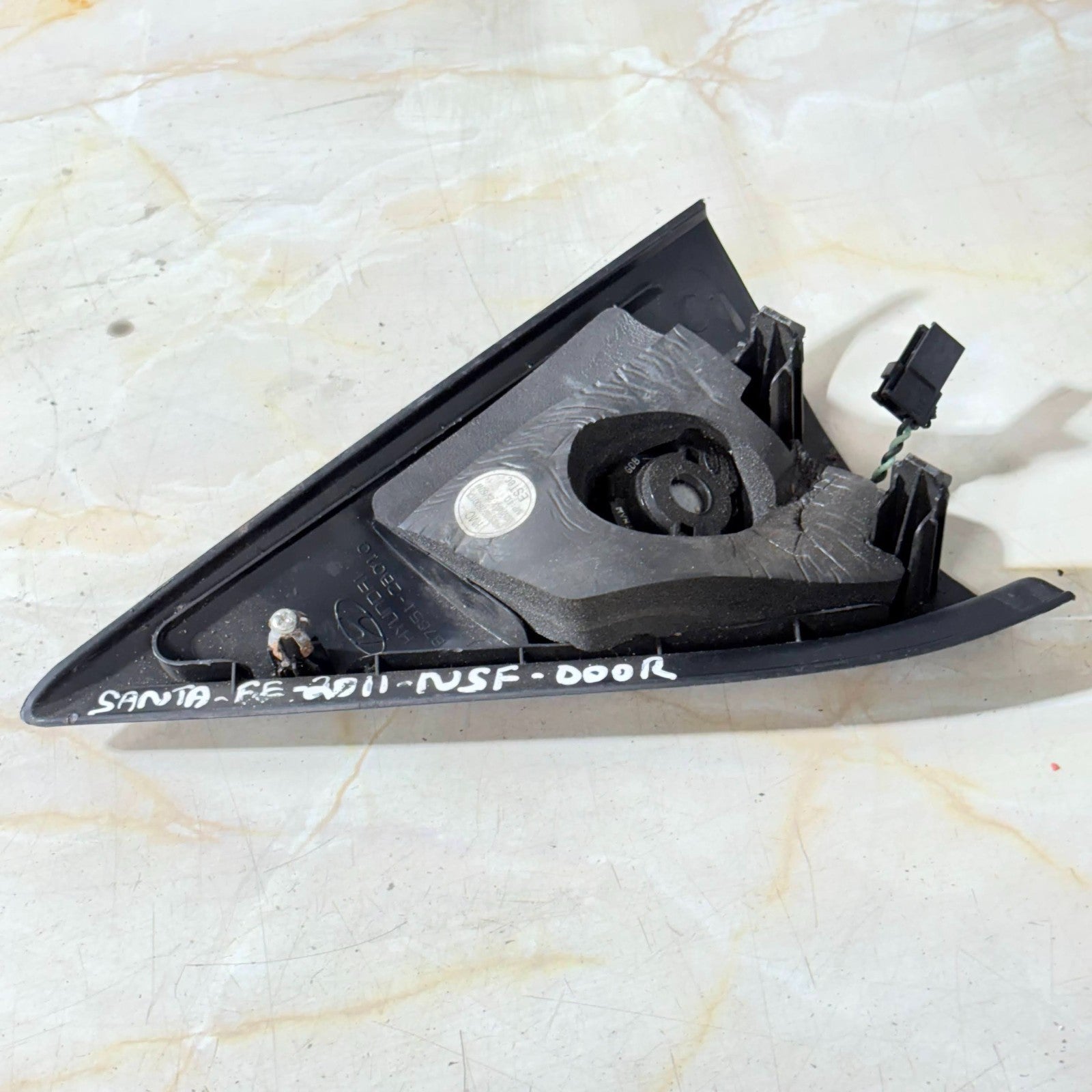 Hyundai Santa Fe CM 2006-2012 Front Left Door Tweeter Speaker Trim 87651-2B010