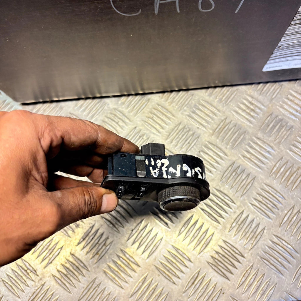 Vauxhall Insignia A Mk1 Headlight Switch Control 13268696 2008-2013