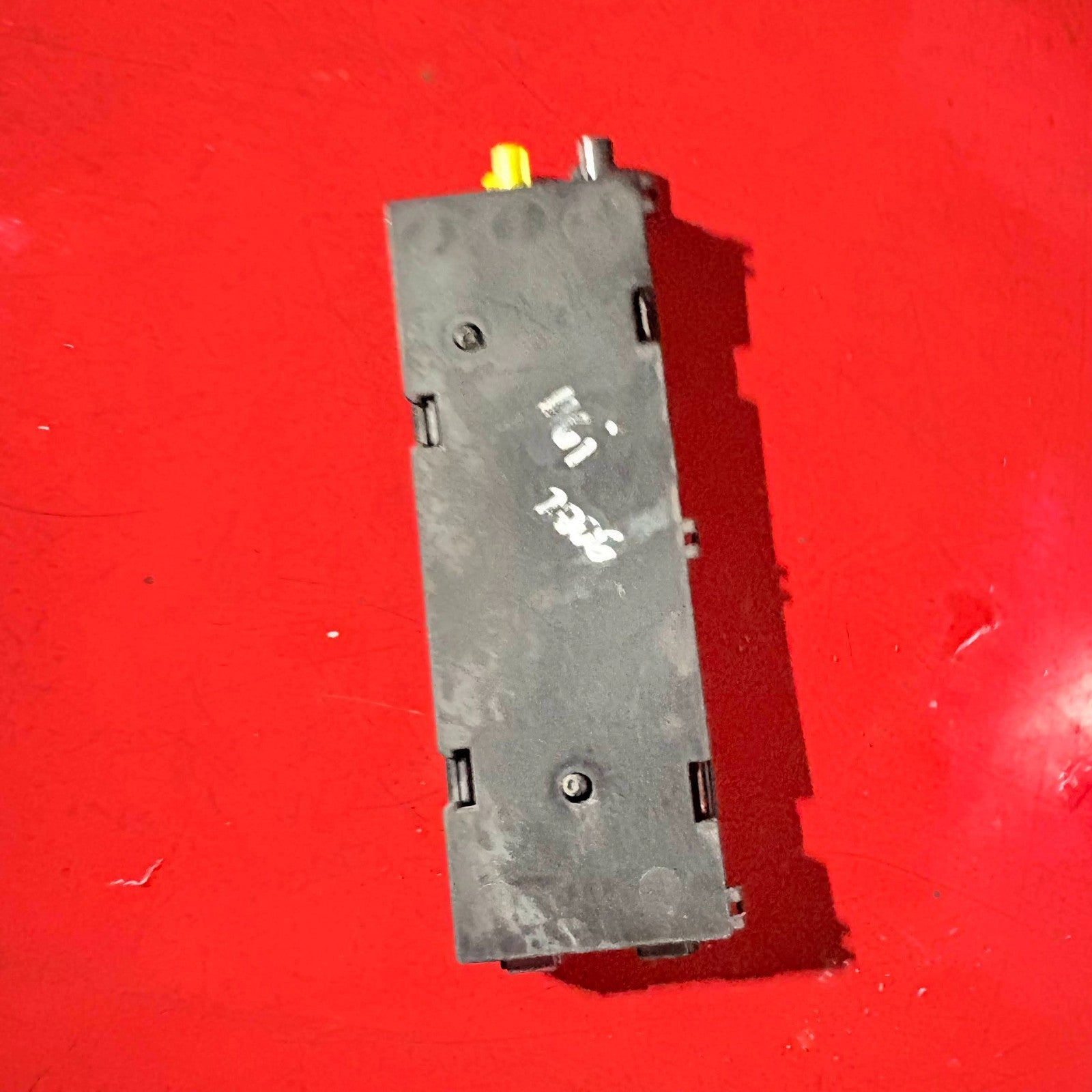 BMW 1 Series 116i E81 E87 2004-Mar 2009 Rear Diversity Antenna Amp 65206958900