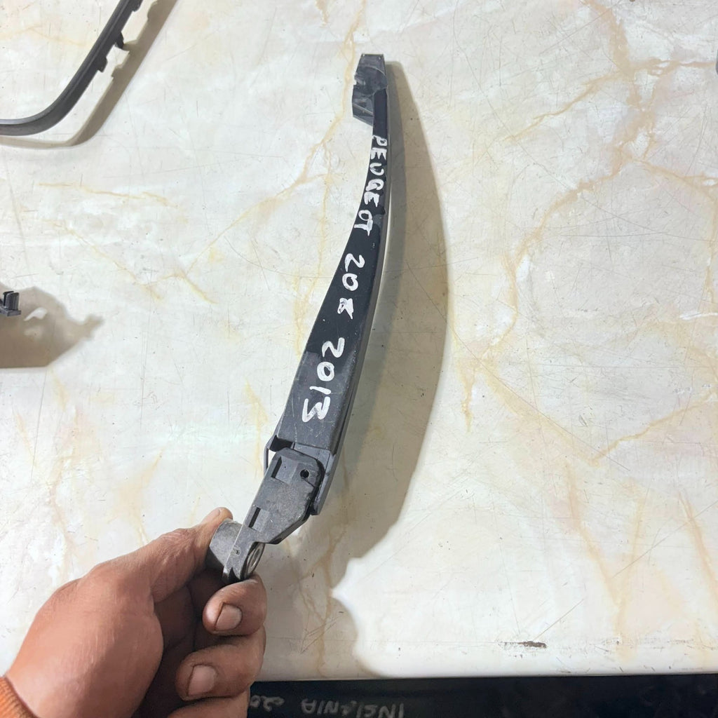 PEUGEOT 208 WIPER ARM 12-20