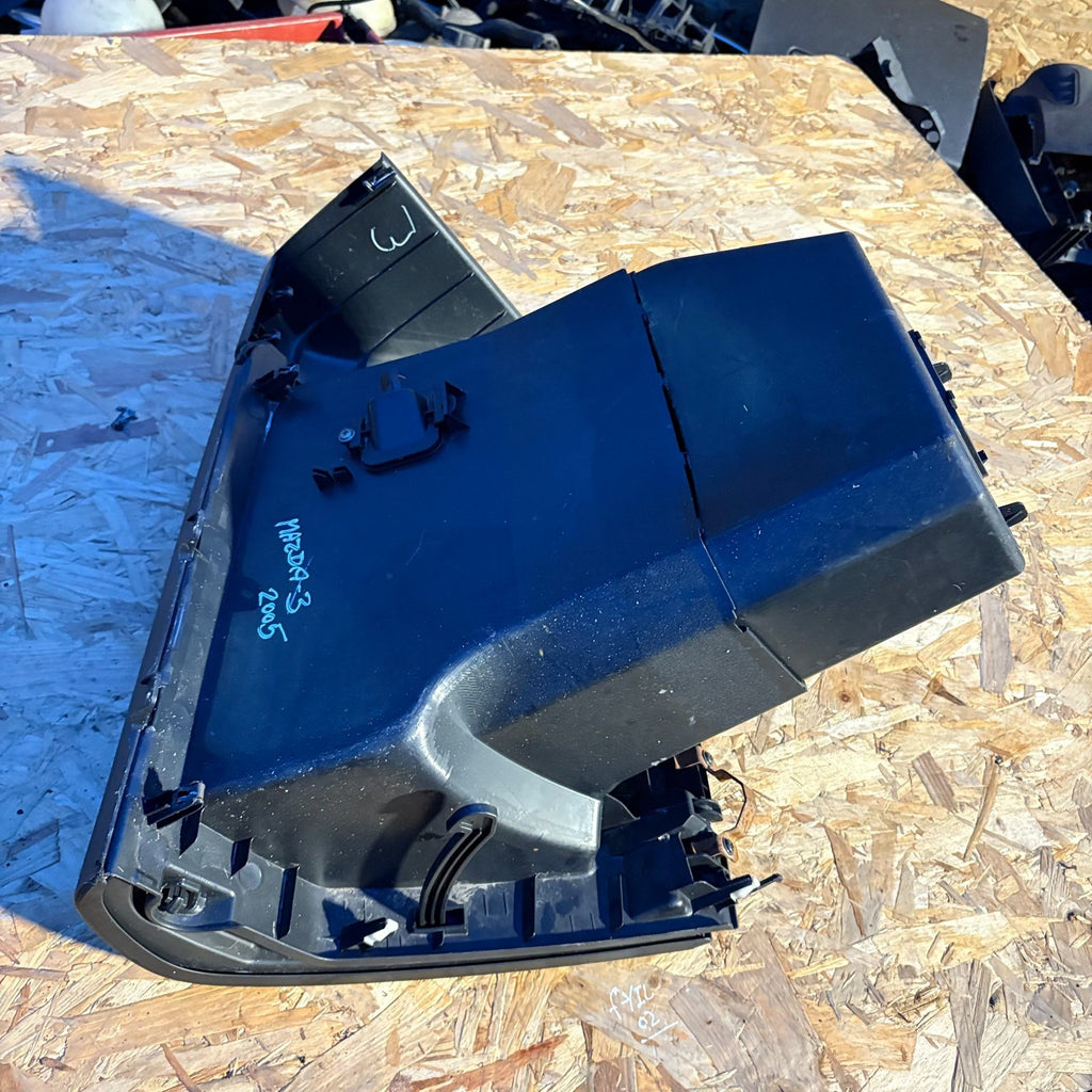 MAZDA 3 2003-2009 GLOVE BOX