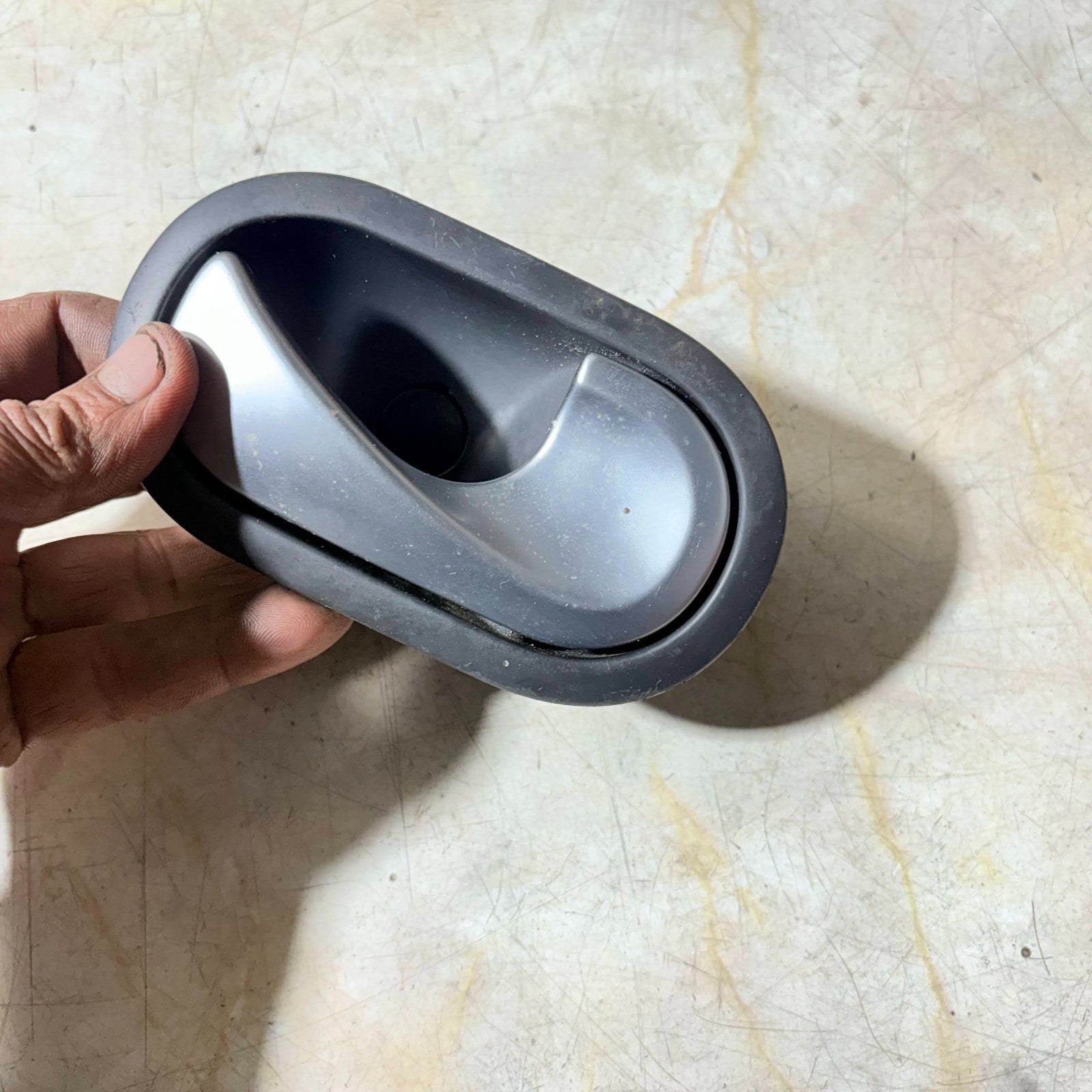 RENAULT SCENIC 2005 INTERIOR DOOR HANDLE FRONT RIGHT DRIVER SIDE