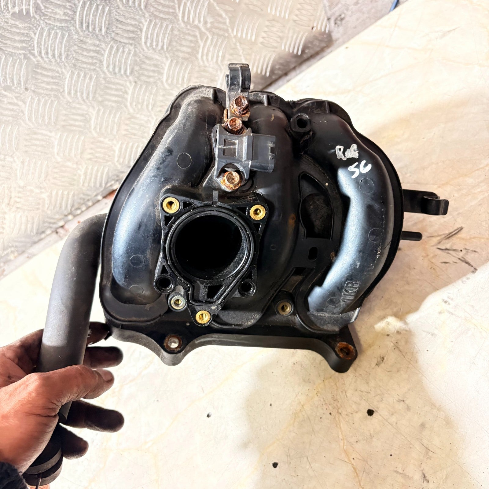 Citroen C1 (2005-2008) 1.0 Petrol 50kW 5-Door Intake Manifold
