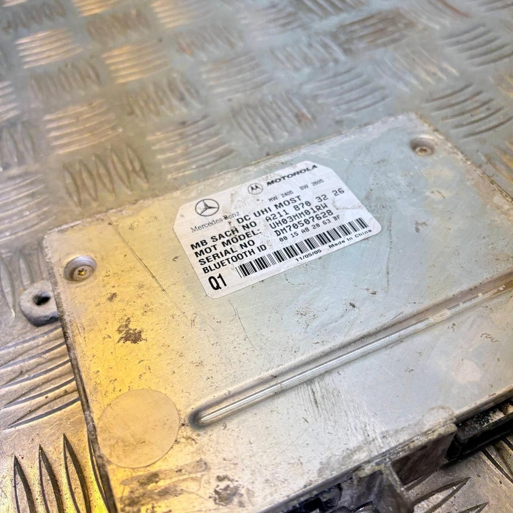 Mercedes C W203 2005-06 E W211 2004-07 Bluetooth UHI Phone Module A2118703226