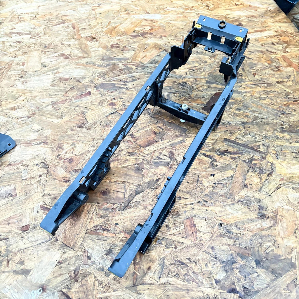 VAUXHALL ZAFIRA B 2005-2014 CENTRE CONSOLE HOUSING BRACKET SUPPORT