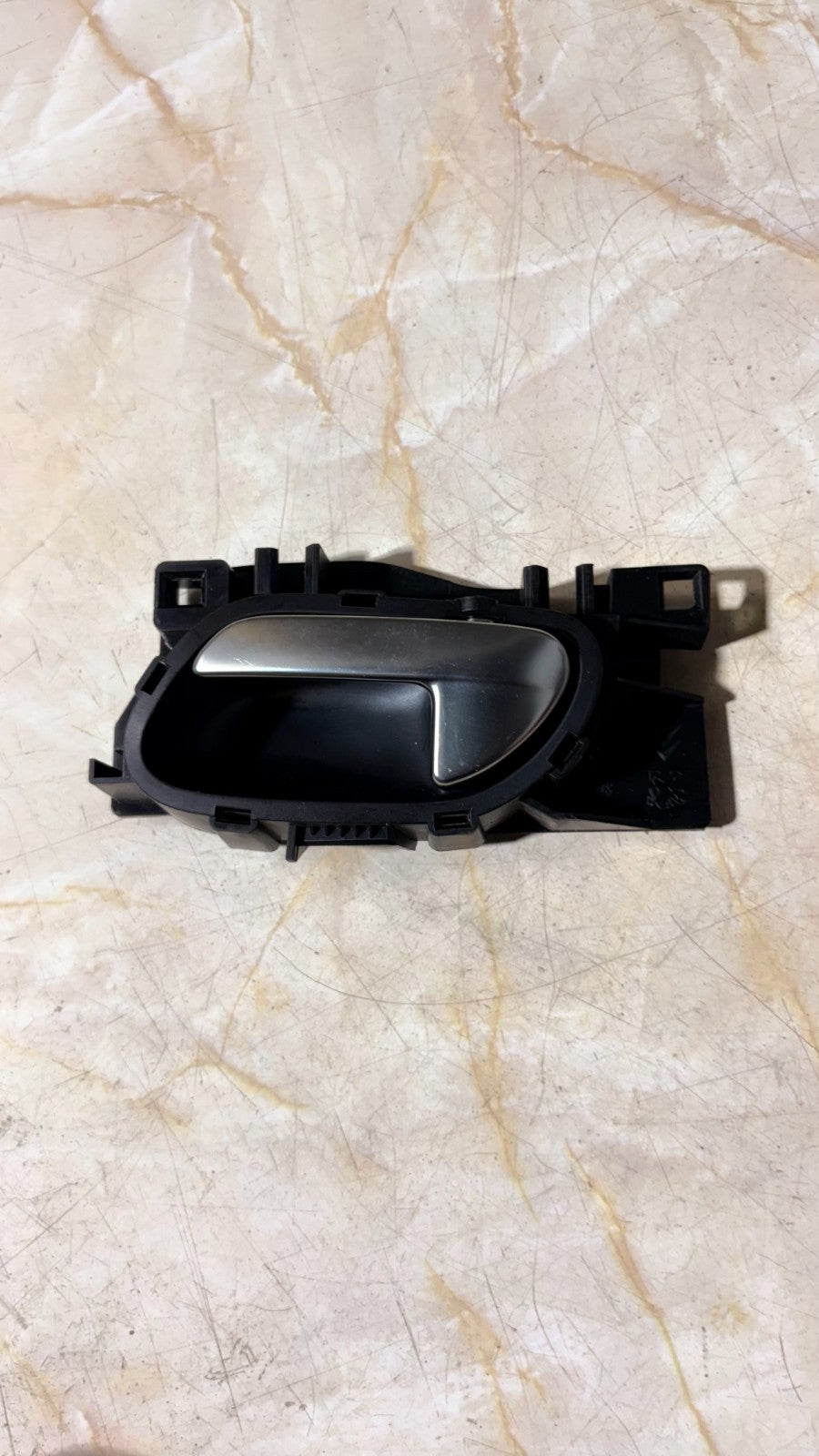 PEUGEOT GT 2017 N/S/R INTERIOR DOOR HANDLE 303966