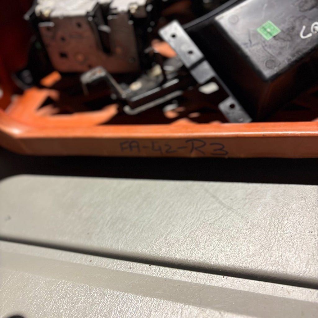 SUZUKI SPLASH HAZARD WARNING SWITCH CONTROL BUTTON 37430-52K00 2008-2014
