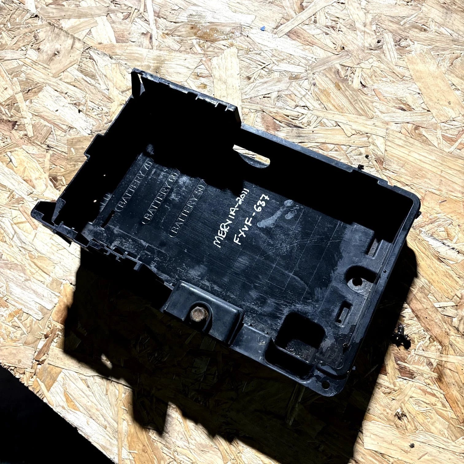 VAUXHALL MERIVA B MK2 BATTERY TRAY COVER PANEL 13312808 2011