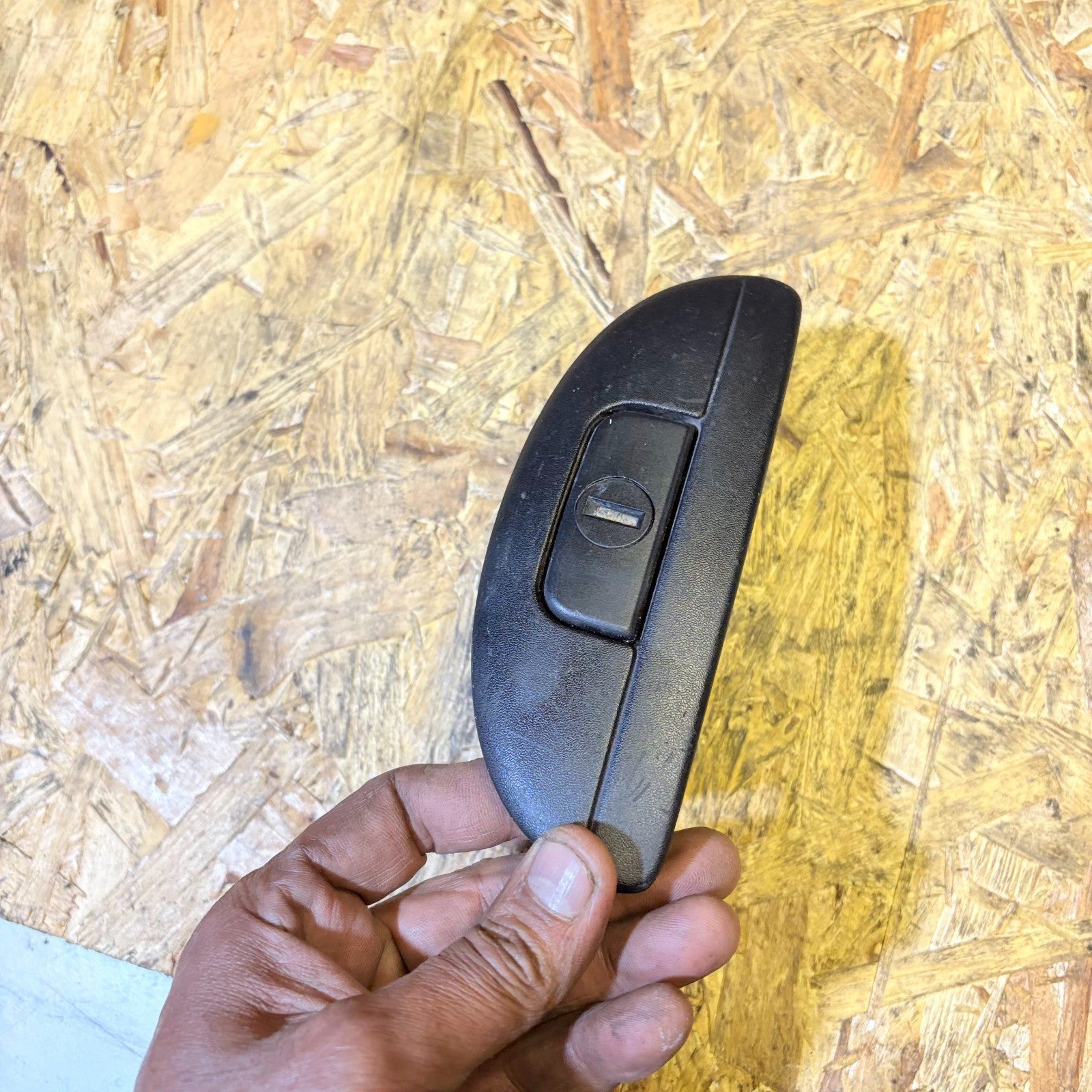 Renault Scenic Tailgate Lock 1999-2003
