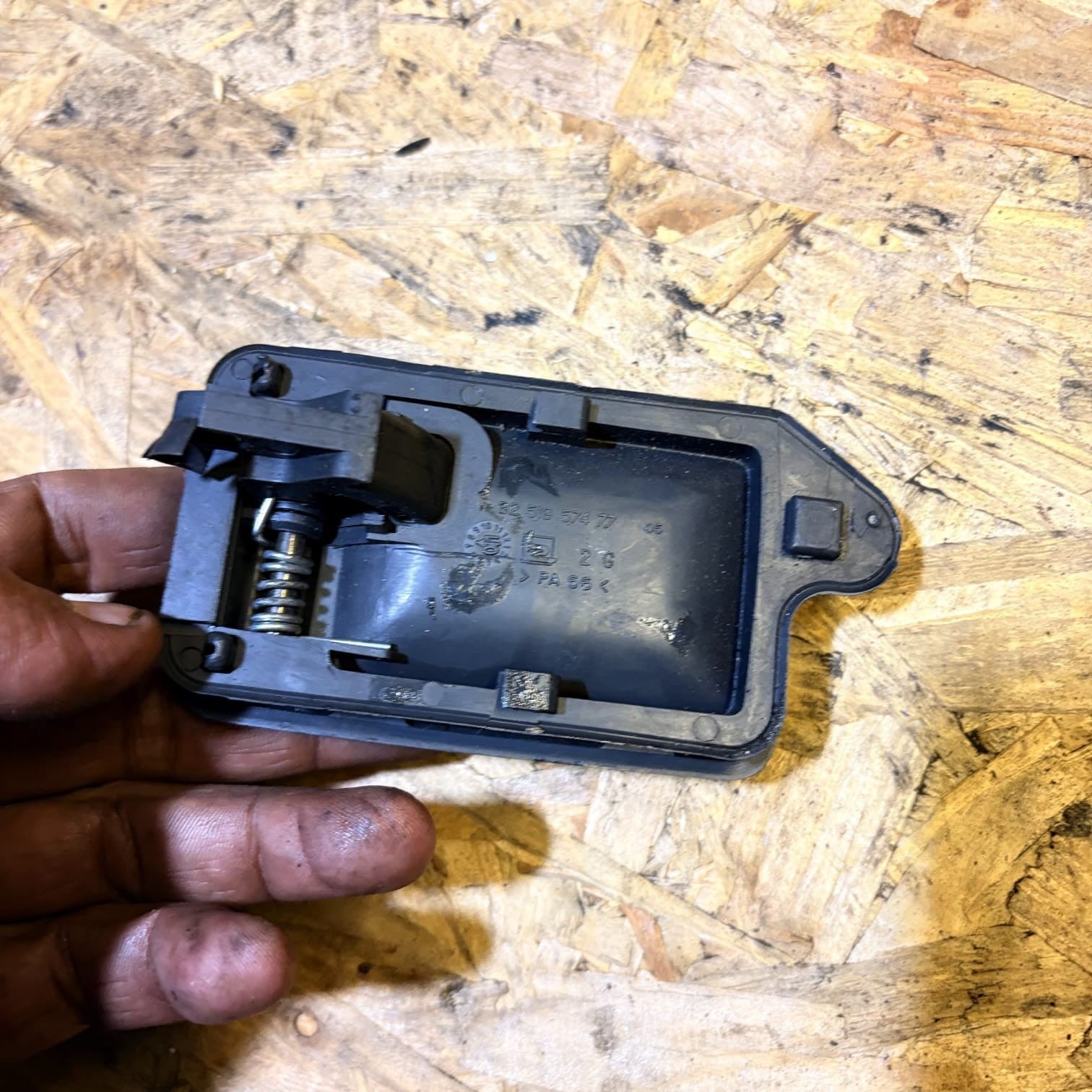 PEUGEOT EXPERT/CITROEN SLIDING DOOR HANDLE INTERIOR 9251957477