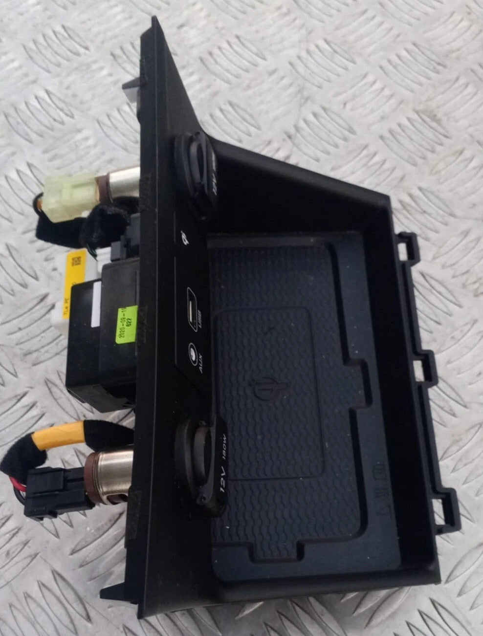 HYUNDAI TUCSON CONSOLE TRIM USB PORT SOCKET PANEL MK4 NX4 21 - 23