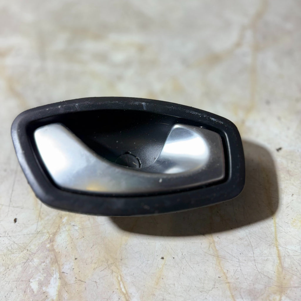 Renault Clio Mk4 2013-2020 Right Offside Front Inner Door Handle 110486