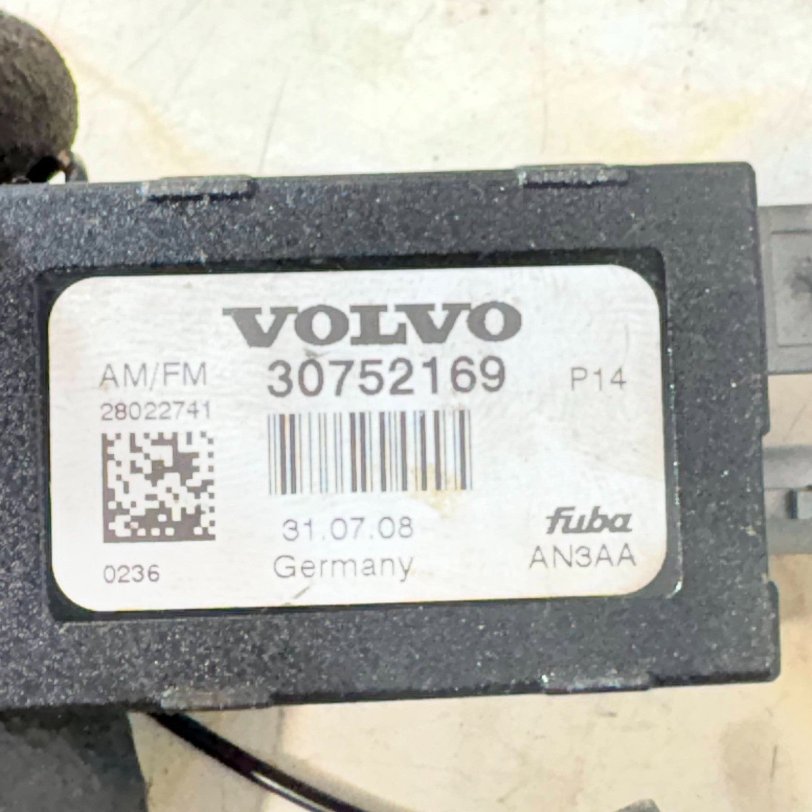 Volvo C30 2007-2013 Left Rear AM/FM Aerial Antenna Amplifier 30752169
