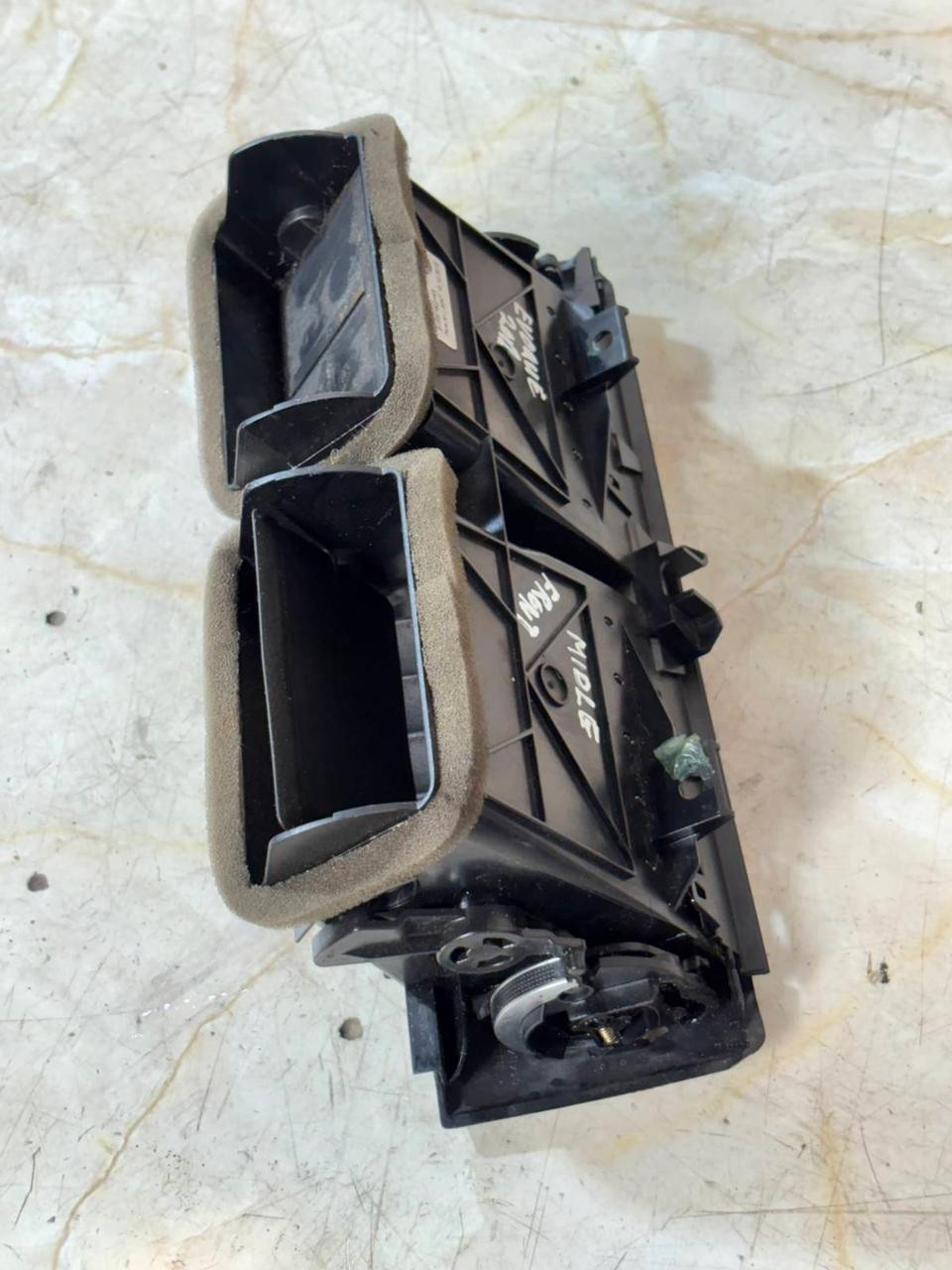 Interior air deflector CENTRE Land Rover Range Rover Evoque 2012 BJ32014L21AB