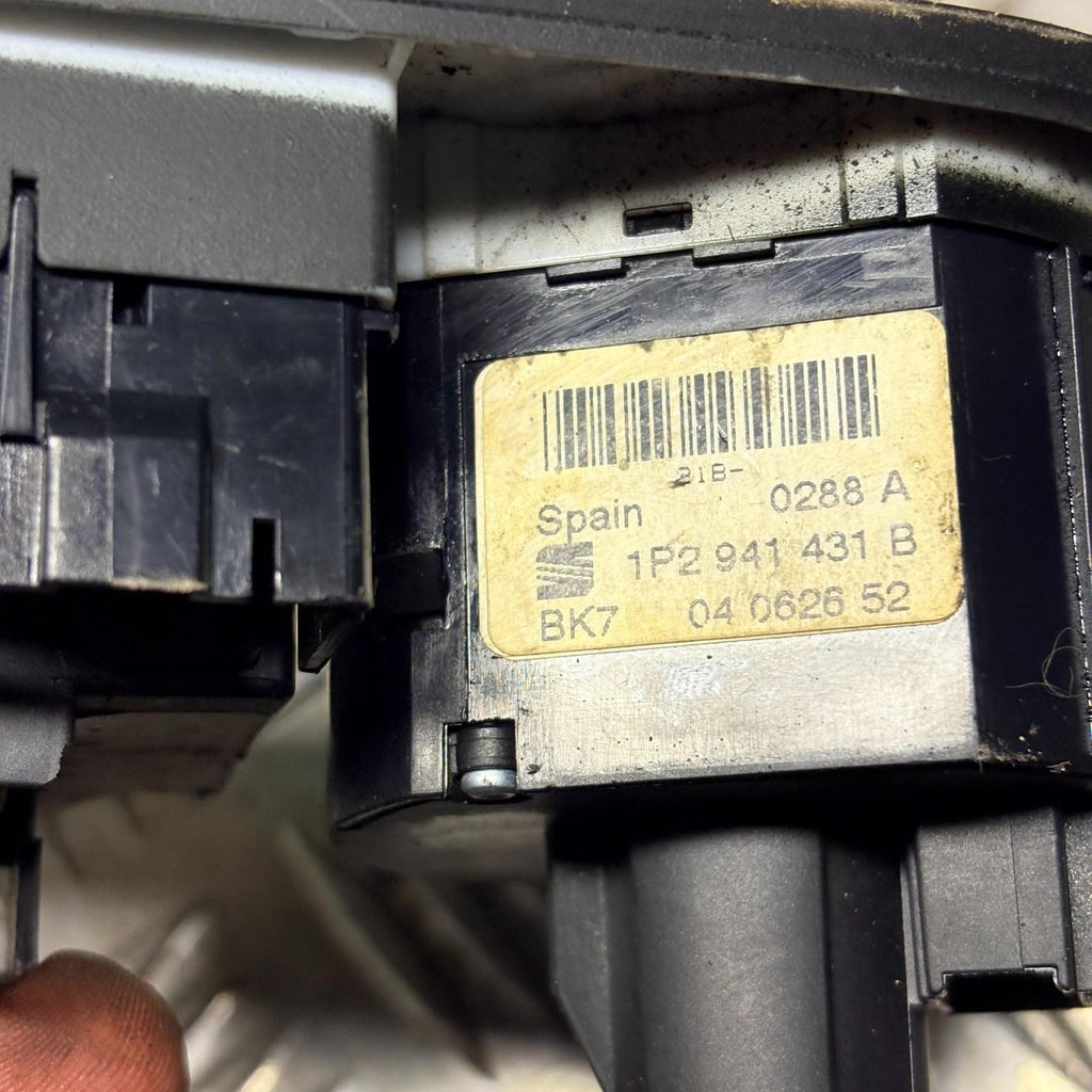 SEAT LEON MK2 2005-2012 HEADLIGHT SWITCH CONTROL 1P2 941 431 B